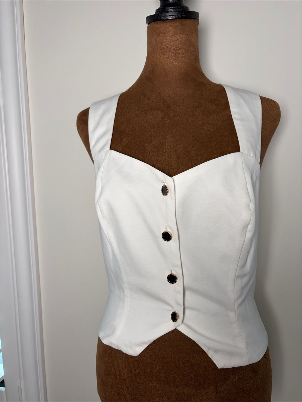 RIHOAS White Sweetheart Button-Front Bustier Camisole